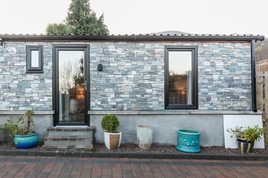 Loughview Chalet Whitehouse  Exterior foto